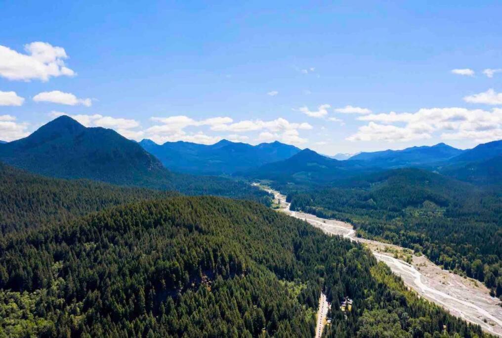 Cozy Tiny Home Steps Away From Mt. Rainier Ashford Ngoại thất bức ảnh